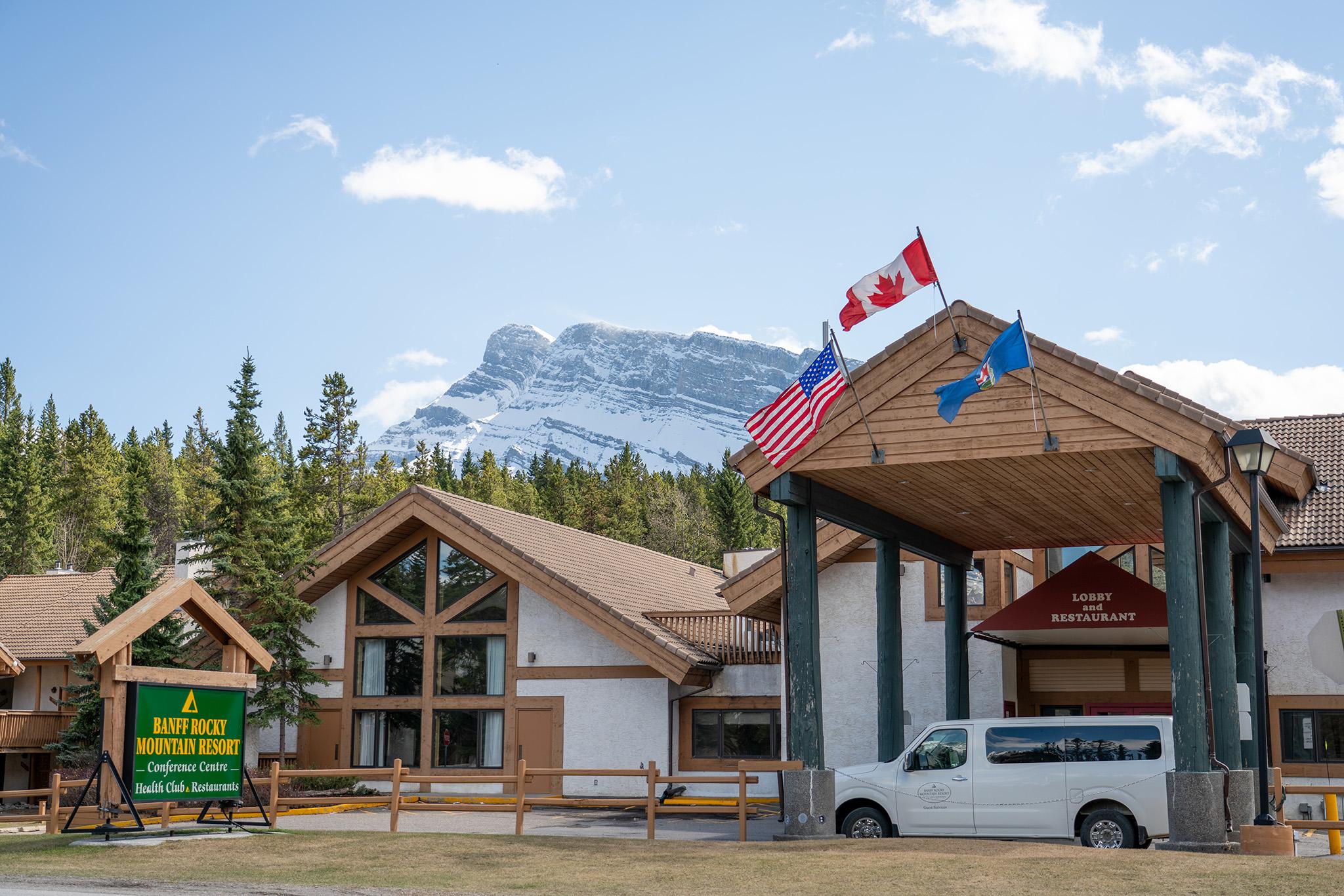 Banff Rocky Mountain Resort Kültér fotó